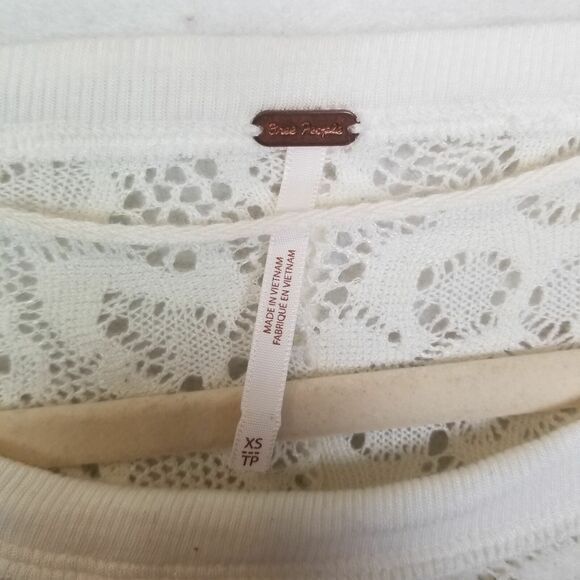 Free People Not Cold In This Floral Knit Lace Top XS Fairycore Cottagecore Boho - Picture 8 of 10